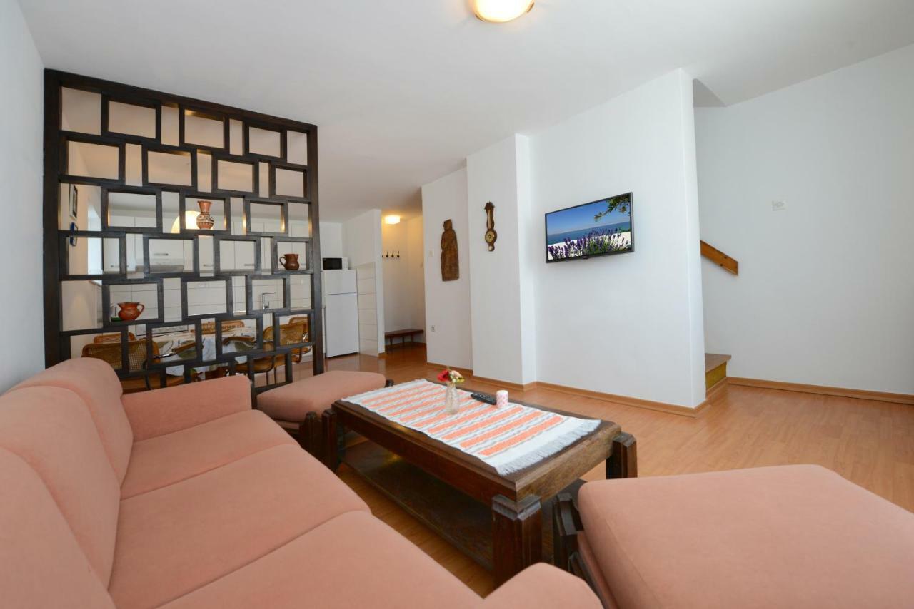 Beautiful Apartments First Row To The Sea Poreč Kültér fotó